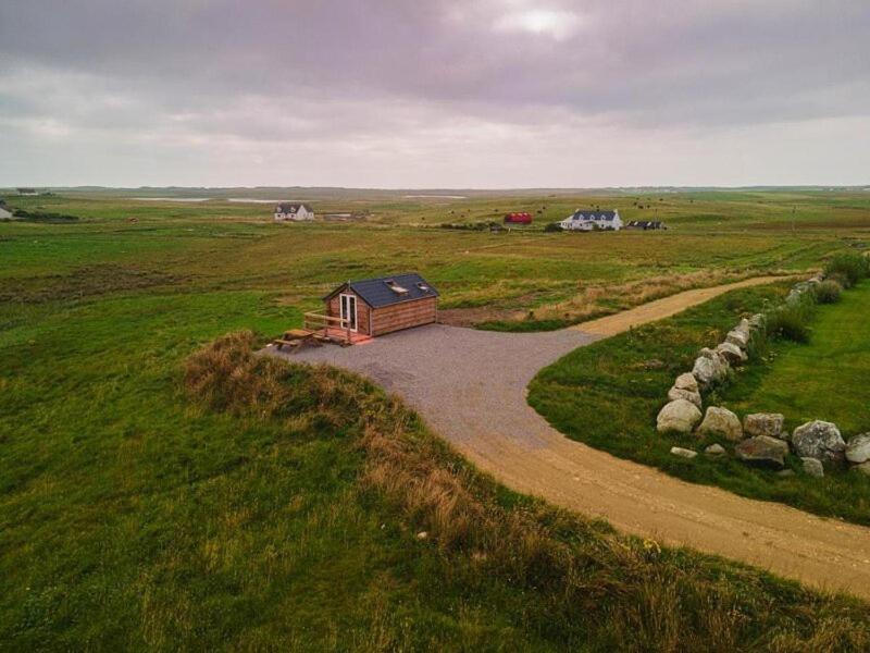 North Uist Lodges Tigharry Стая снимка
