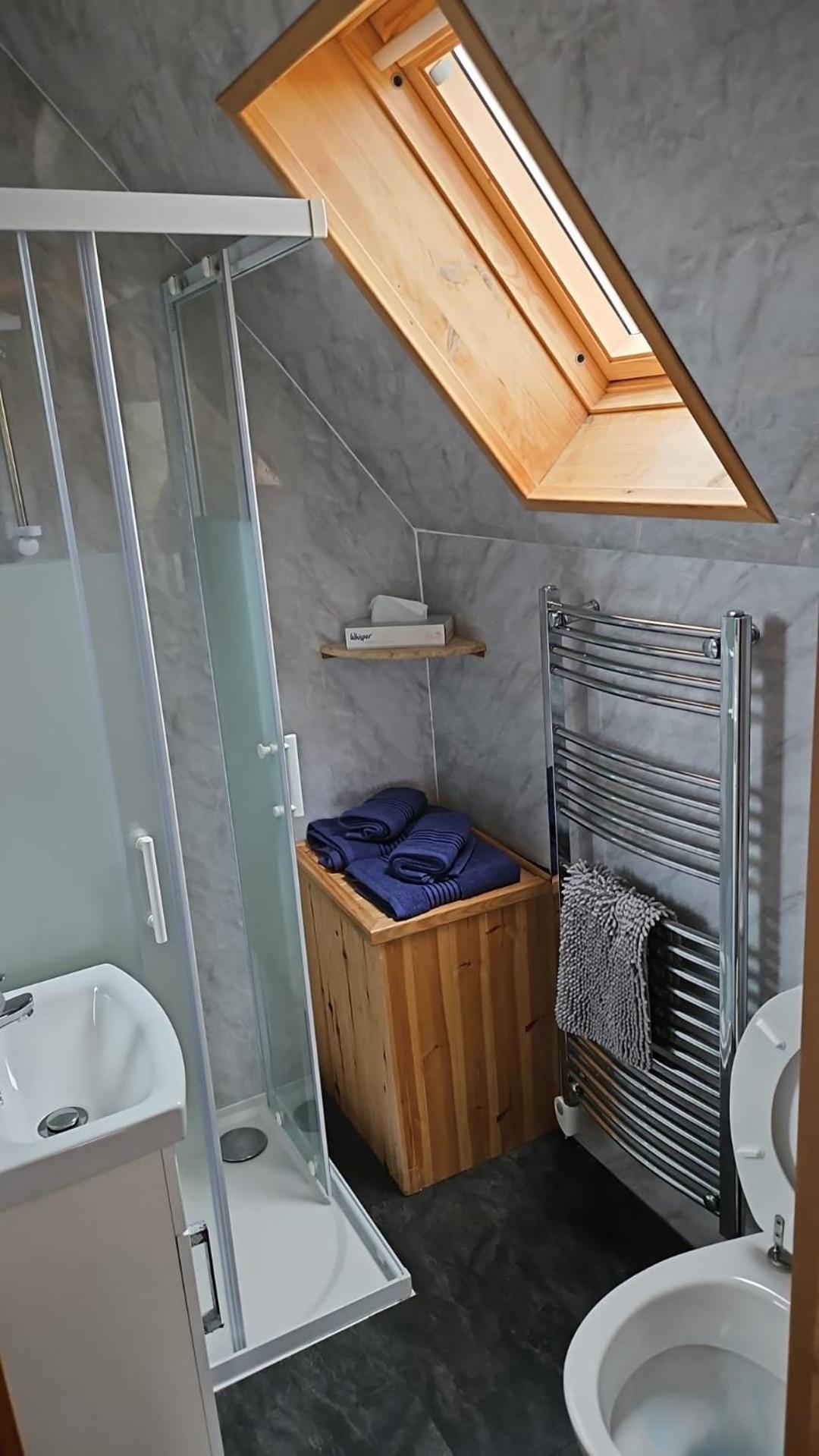 North Uist Lodges Tigharry Стая снимка