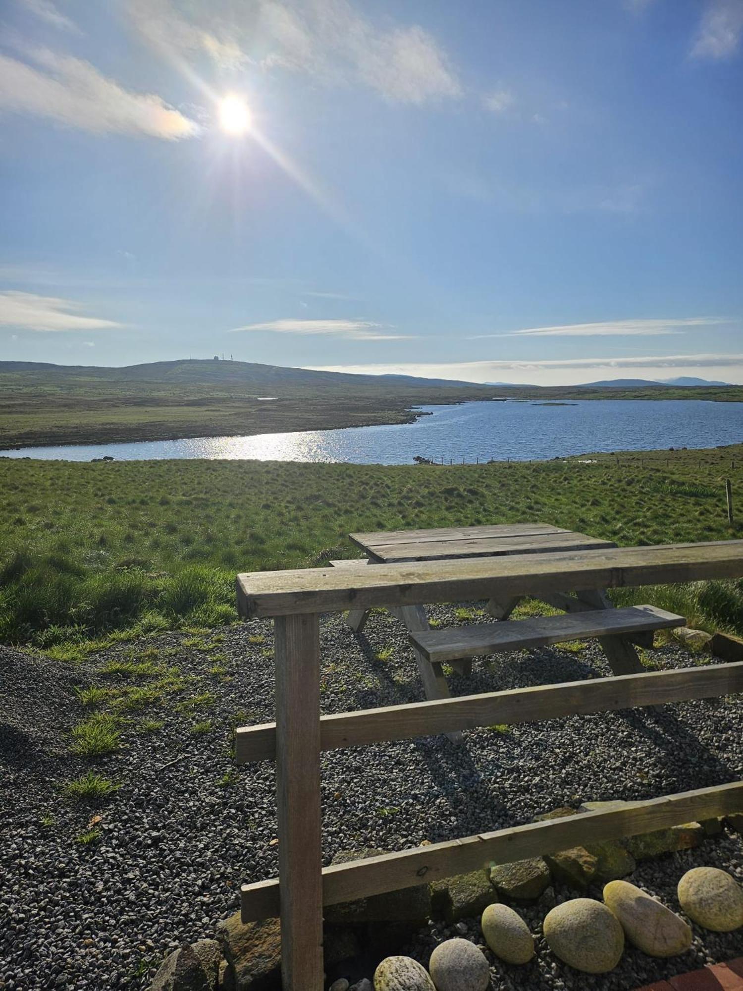 North Uist Lodges Tigharry Стая снимка