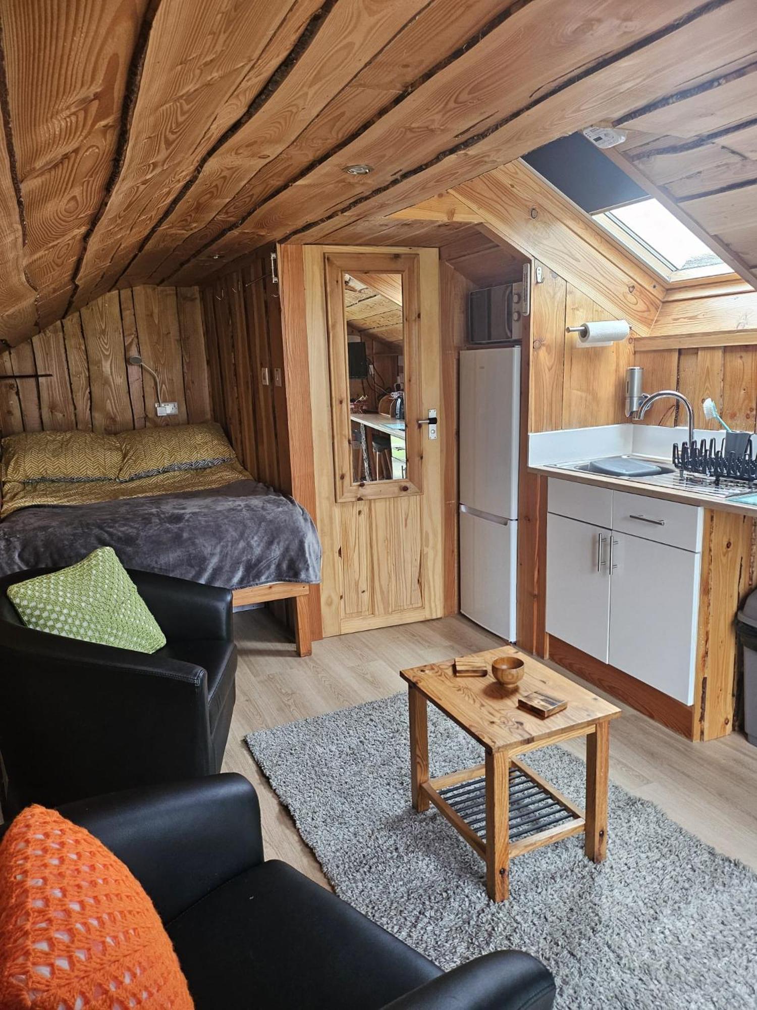 North Uist Lodges Tigharry Стая снимка